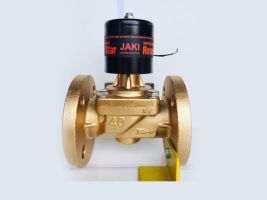 Flange solenoid valve